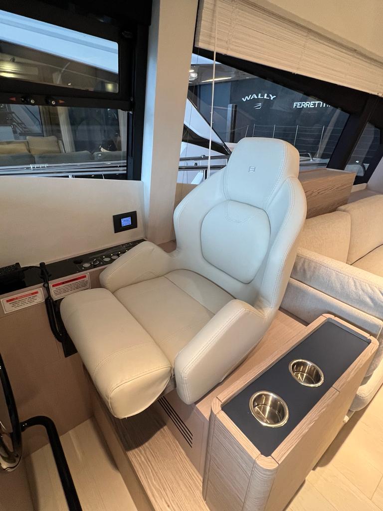 2024 FERRETTI YACHTS 500 